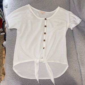 SOLD white button top w tie
